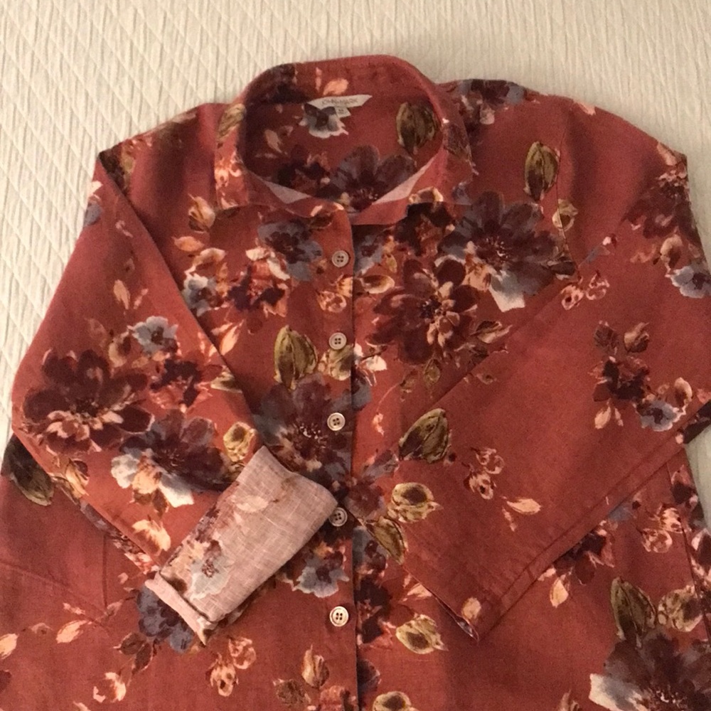 John Mark Linen Floral Blouse Size M - Picture 4 of 16